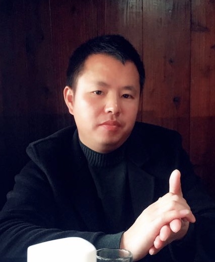 何超洪的第一张照片--邯郸相亲服务中心