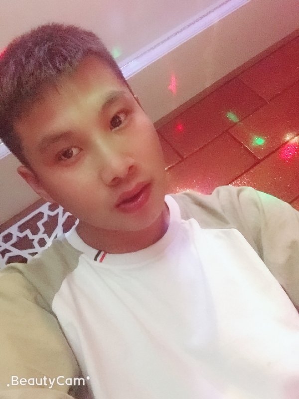 阿锋的第一张照片--邯郸相亲服务中心
