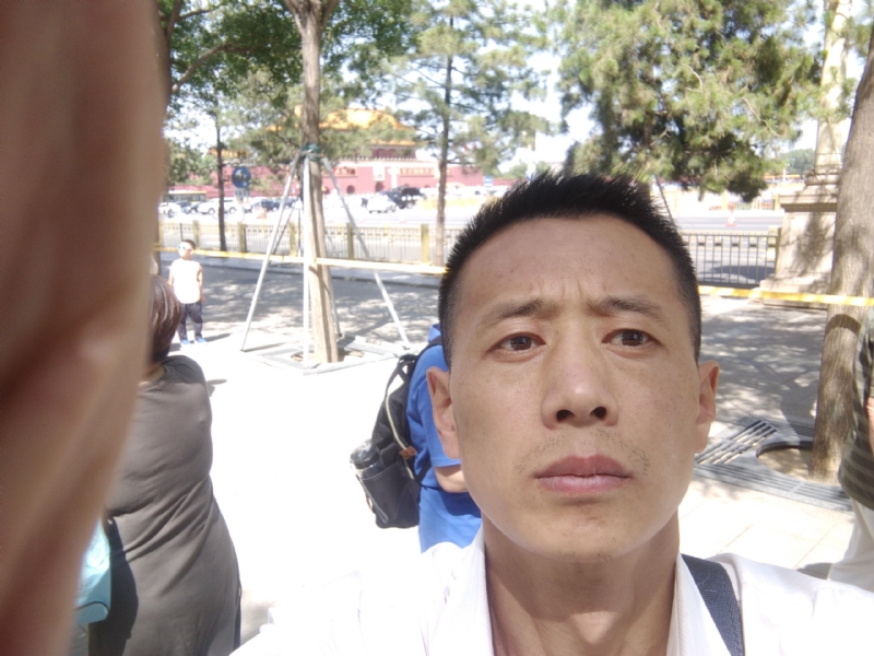 刘红兵的第一张照片--邯郸相亲服务中心