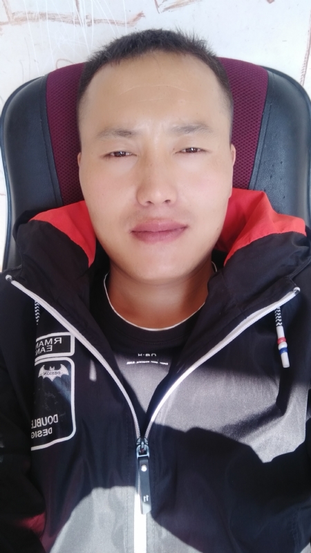 一花一世界的第三张照片--邯郸相亲服务中心
