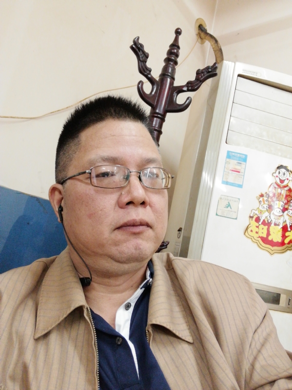 一个人的第一张照片--邯郸相亲服务中心