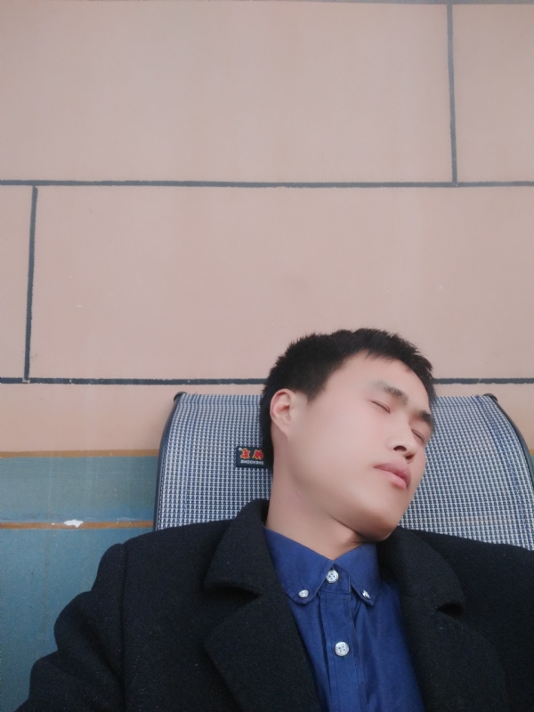 有钱爱情才能长久的第一张照片--邯郸相亲服务中心
