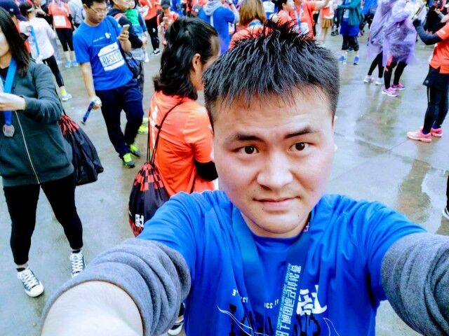 小五在跳舞的第一张照片--邯郸相亲服务中心