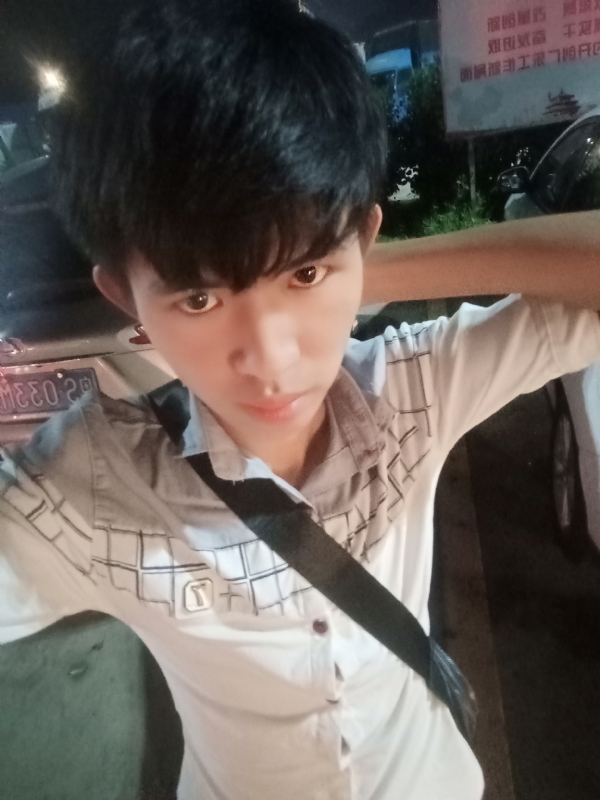 杨哥的第一张照片--邯郸相亲服务中心