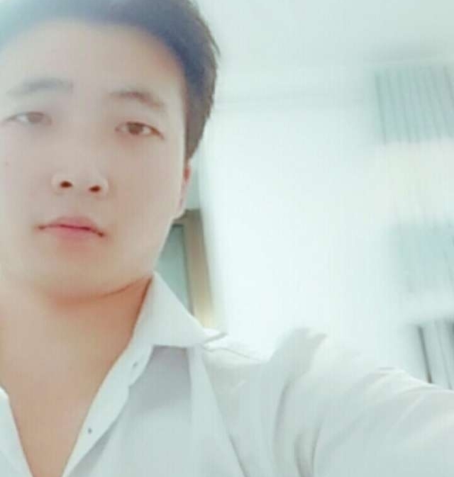华英雄的第一张照片--邯郸相亲服务中心
