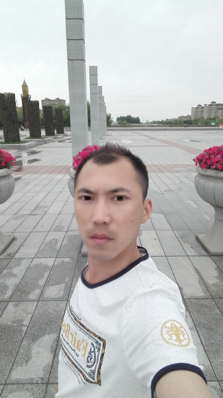 天平的第一张照片--邯郸相亲服务中心
