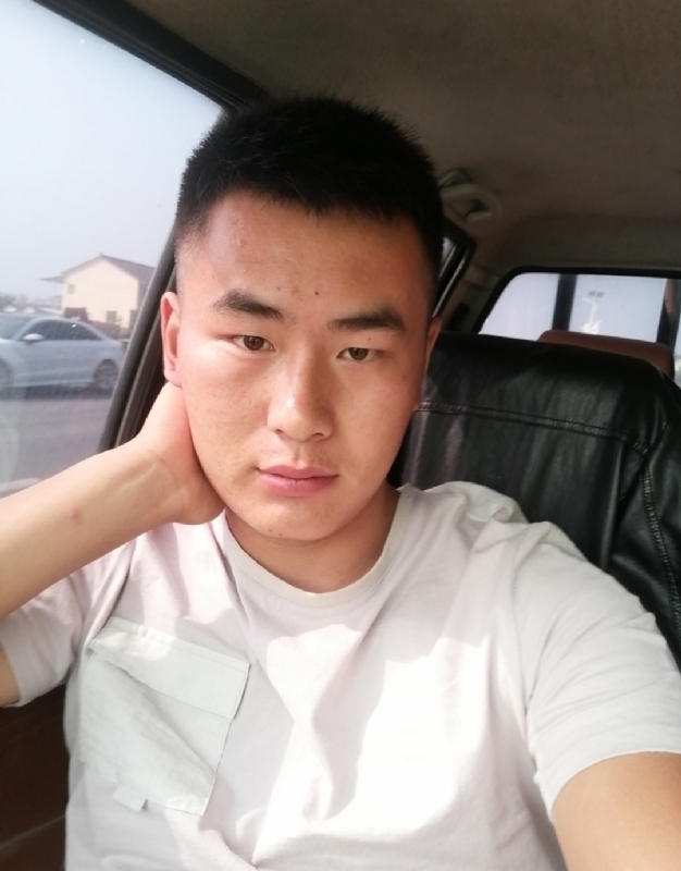 马宏亮的第二张照片--邯郸相亲服务中心