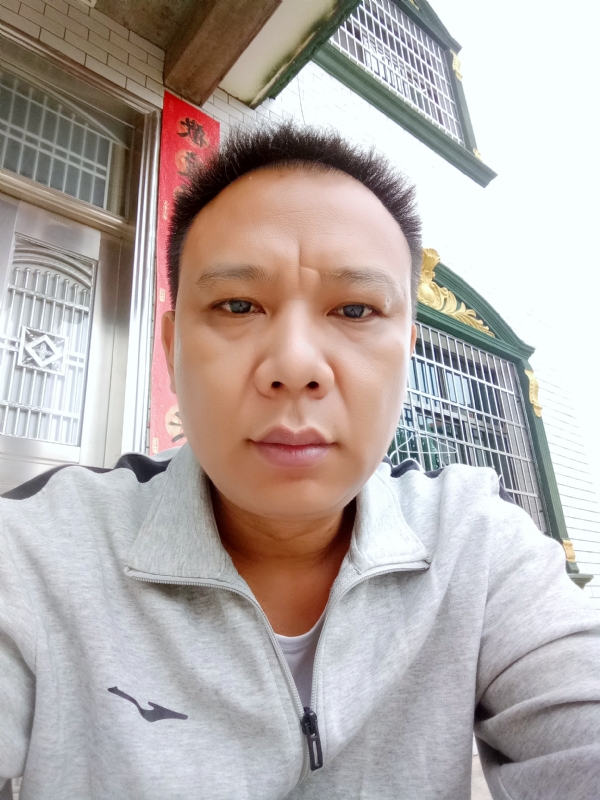 随缘的第一张照片--邯郸相亲服务中心