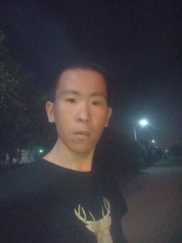 俞凯斌的第一张照片--邯郸相亲服务中心