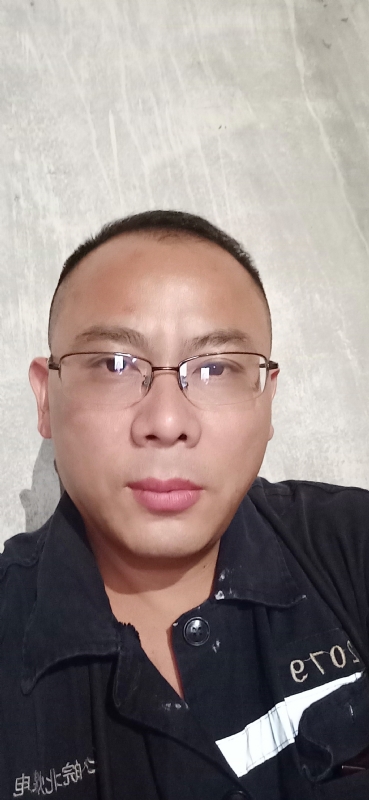知足常乐的第一张照片--邯郸相亲服务中心