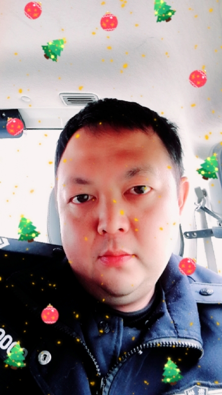 恨孤独的第一张照片--邯郸相亲服务中心