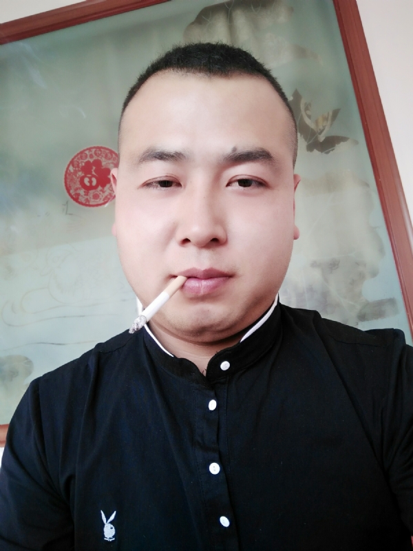贰爺的第一张照片--邯郸相亲服务中心