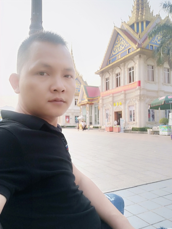 漂泊者的第一张照片--邯郸相亲服务中心