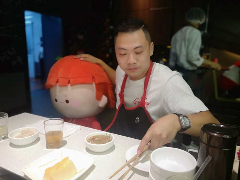 逆行的第一张照片--邯郸相亲服务中心