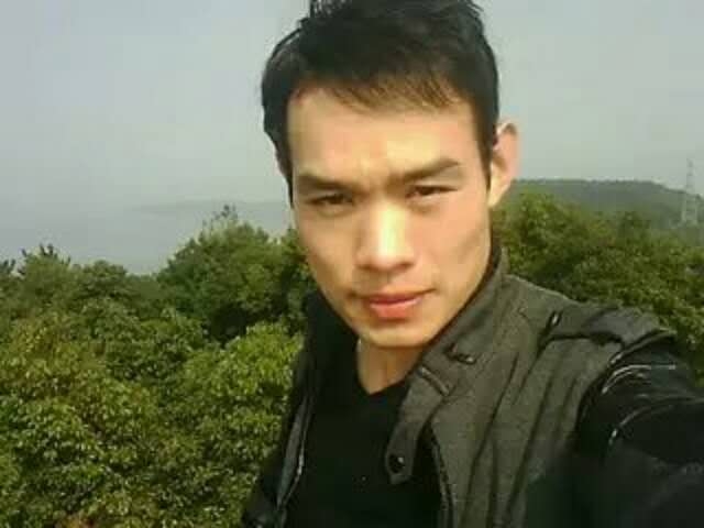明镜的第二张照片--邯郸相亲服务中心