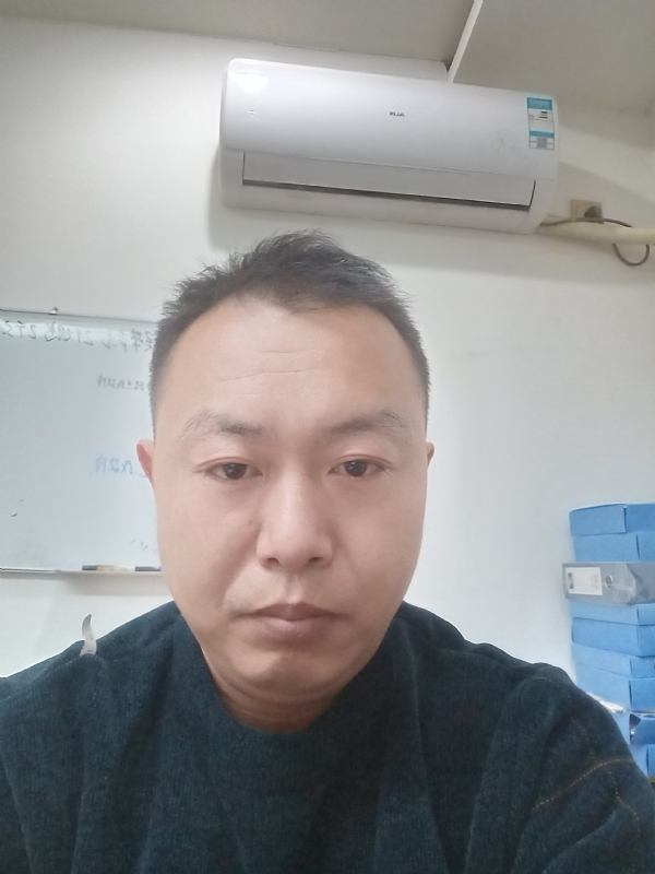 寻找另一半的第二张照片--邯郸相亲服务中心
