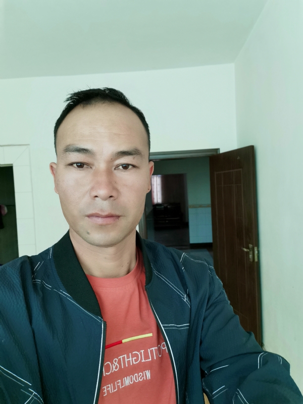 昊宇的第一张照片--邯郸相亲服务中心