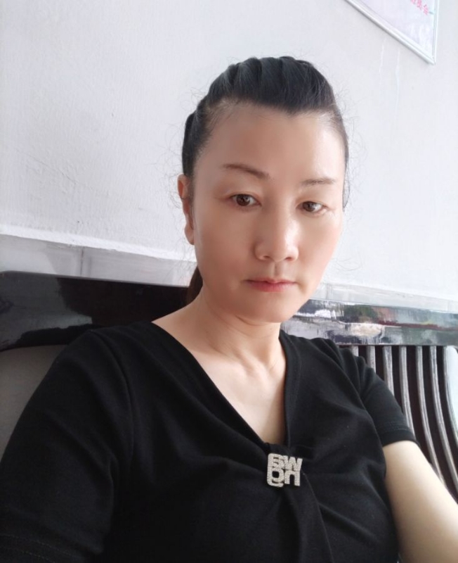单只蝴蝶的第二张照片--邯郸相亲服务中心