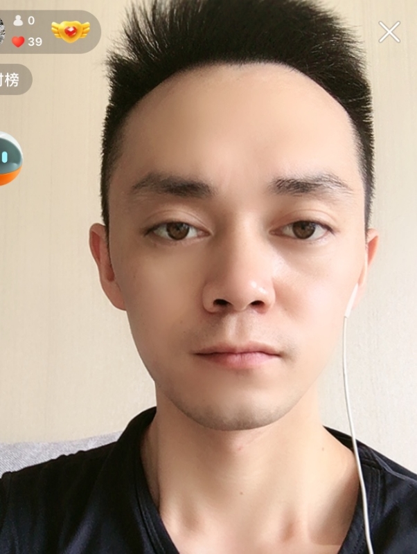 游爽的第一张照片--邯郸相亲服务中心