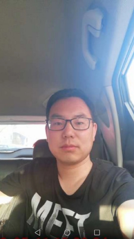 小哥的第一张照片--邯郸相亲服务中心