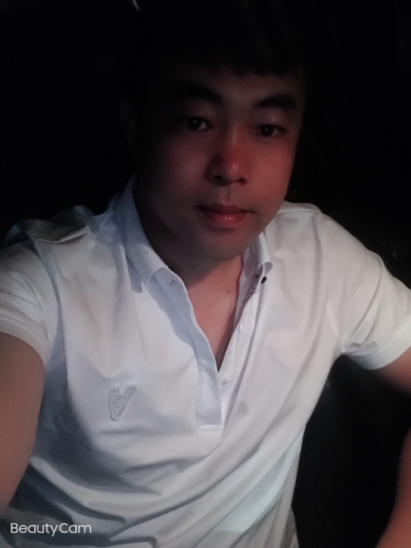 张苹果的第一张照片--邯郸相亲服务中心