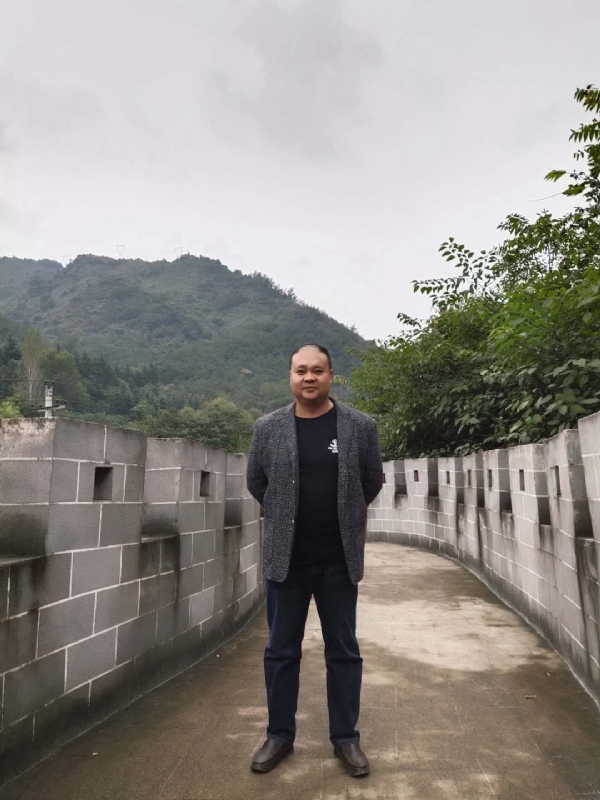 玉竹的第一张照片--邯郸相亲服务中心