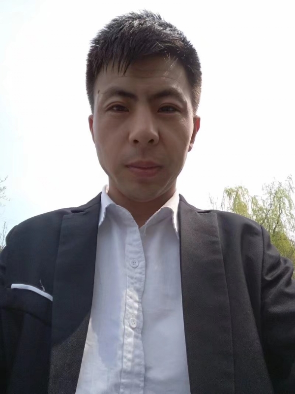 许以飞翔的第一张照片--邯郸相亲服务中心