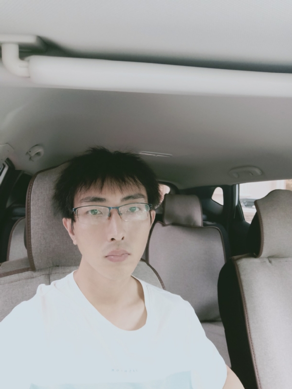 阳光大男孩的第一张照片--邯郸相亲服务中心