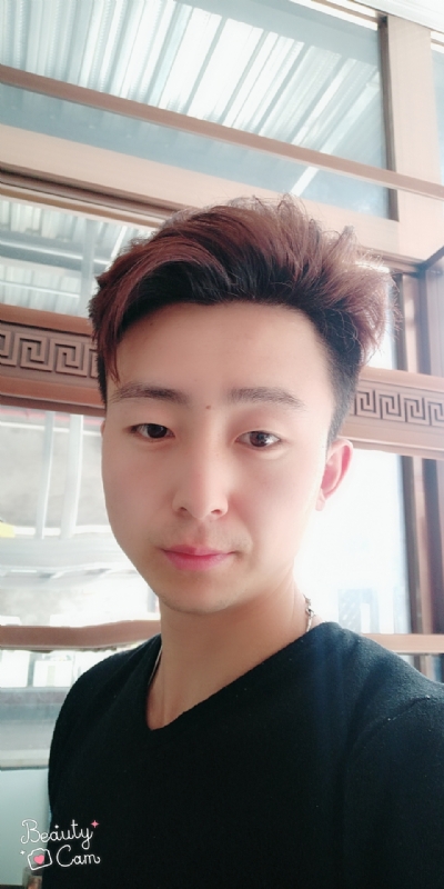 拼命微笑的第二张照片--邯郸相亲服务中心