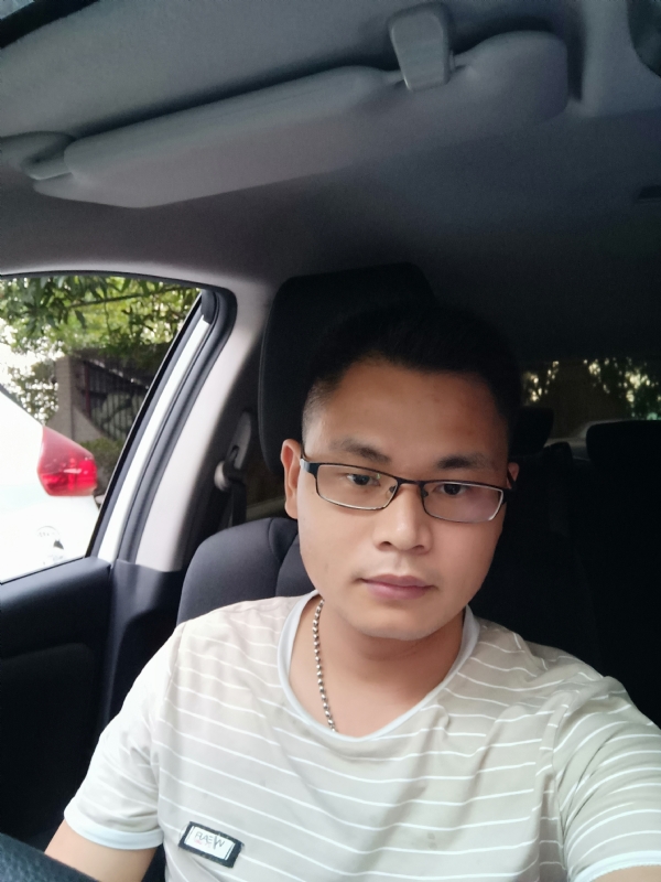 水明的第一张照片--邯郸相亲服务中心