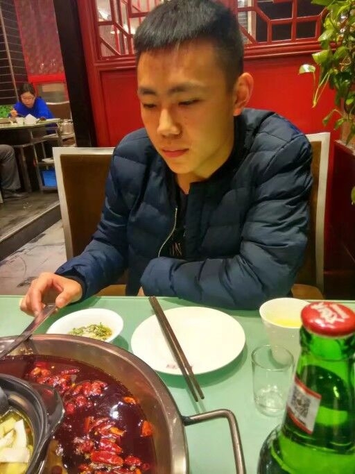 圈圈的第二张照片--邯郸相亲服务中心