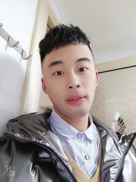 幼稚鬼的第一张照片--邯郸相亲服务中心