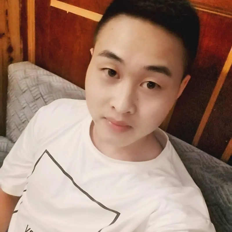 娃娃脸小爸爸的第一张照片--邯郸相亲服务中心