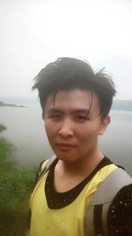 阳光与自由的第一张照片--邯郸相亲服务中心