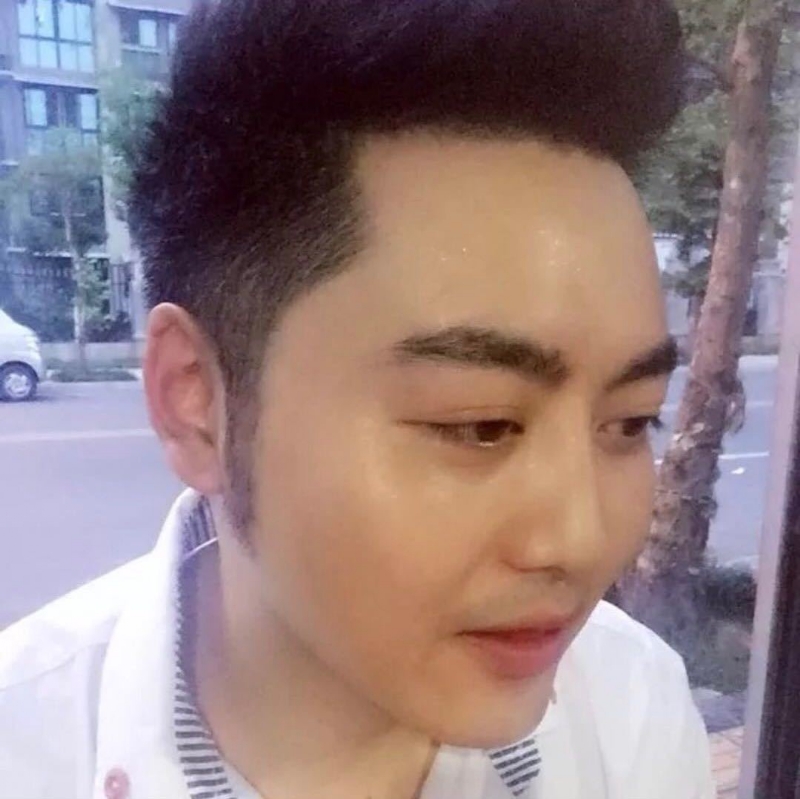 加油吧少年的第一张照片--邯郸相亲服务中心