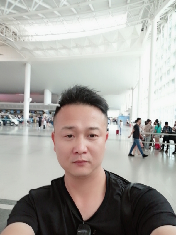 一叶知秋的第一张照片--邯郸相亲服务中心