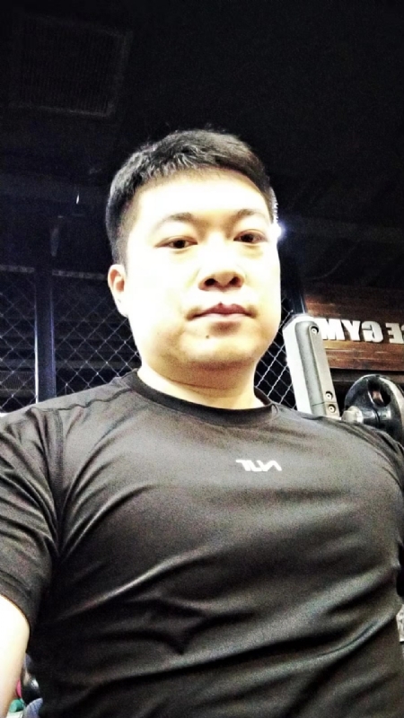 好想遇见你的第二张照片--邯郸相亲服务中心
