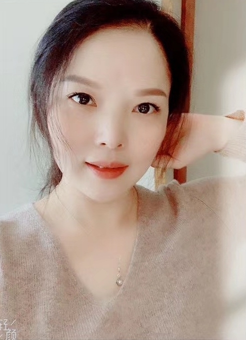 百荷的第一张照片--邯郸相亲服务中心