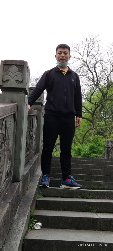 翁的第一张照片--邯郸相亲服务中心