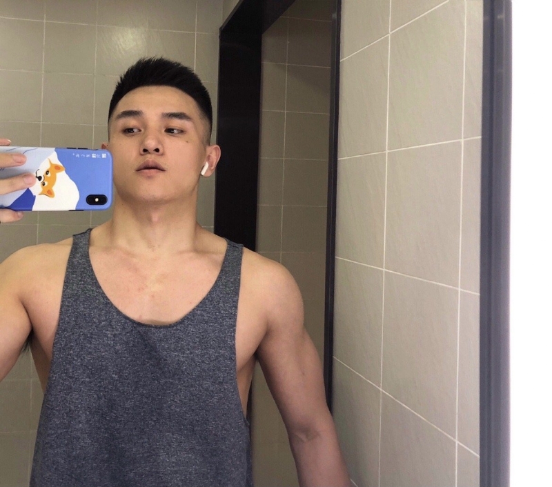 李文亮的第一张照片--邯郸相亲服务中心