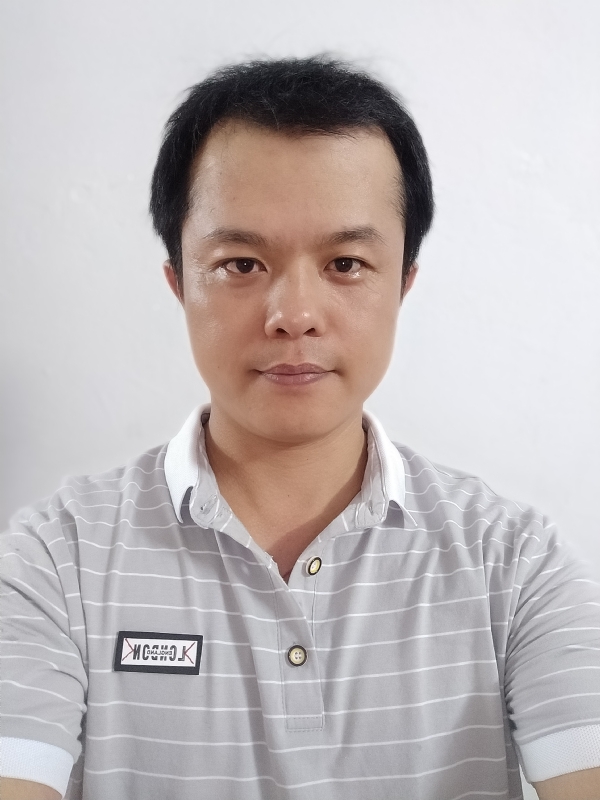 冰河的第二张照片--邯郸相亲服务中心