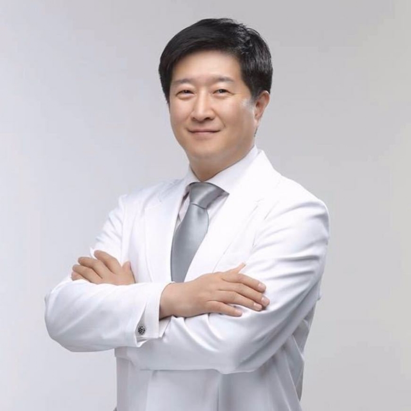王伟的第一张照片--邯郸相亲服务中心
