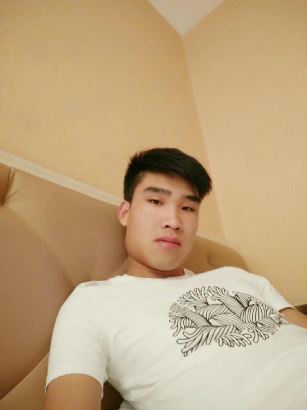 谁不曾孤单上路的第二张照片--邯郸相亲服务中心