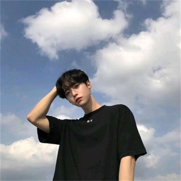 不忘初心的第一张照片--邯郸相亲服务中心