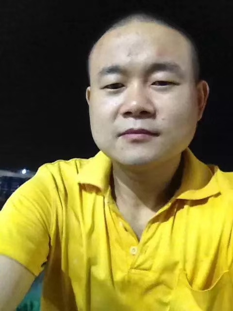 装国豪的第一张照片--邯郸相亲服务中心
