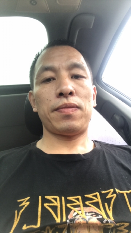 迷茫的第一张照片--邯郸相亲服务中心
