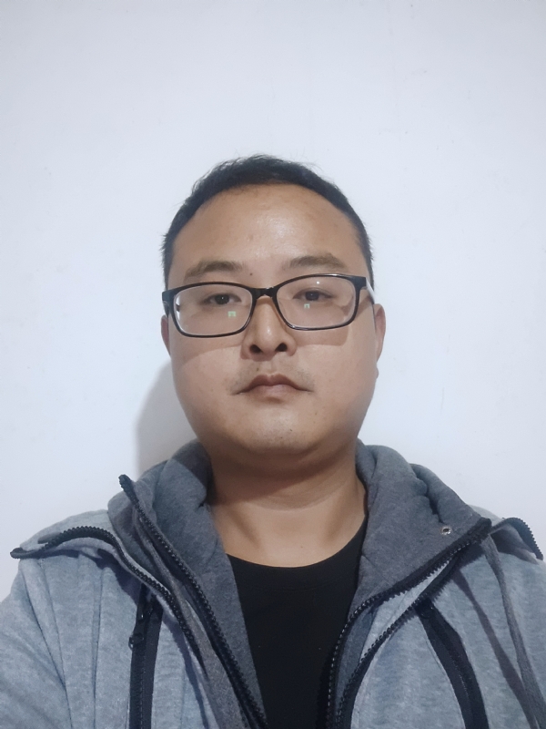 爱在一瞬间的第一张照片--邯郸相亲服务中心