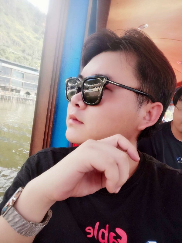 曲生的第三张照片--邯郸相亲服务中心