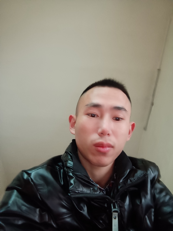 阿浩的第一张照片--邯郸相亲服务中心