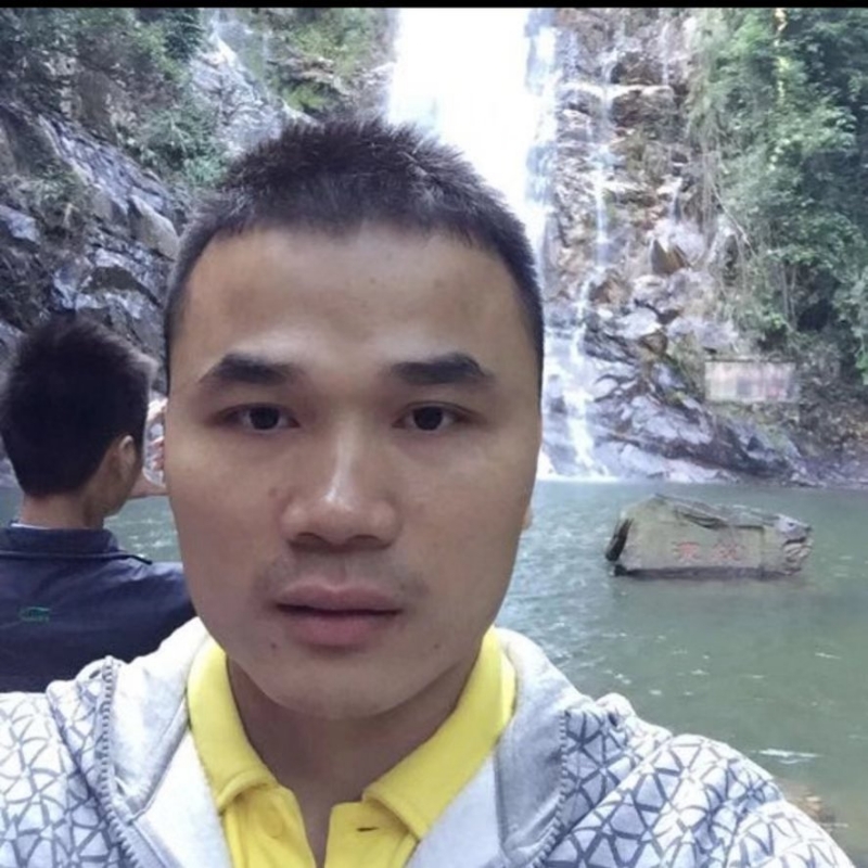 老梁的第一张照片--邯郸相亲服务中心
